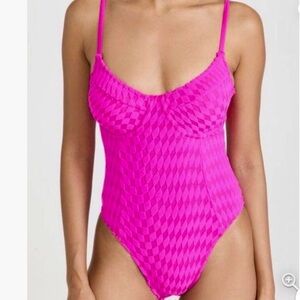 Good American Jacquard Hawaiian Pink Show Off One Piece Swimsuit Size 7 (4XL)
